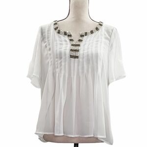 LOVE Letter White Embellished Pleated S/S Blouse